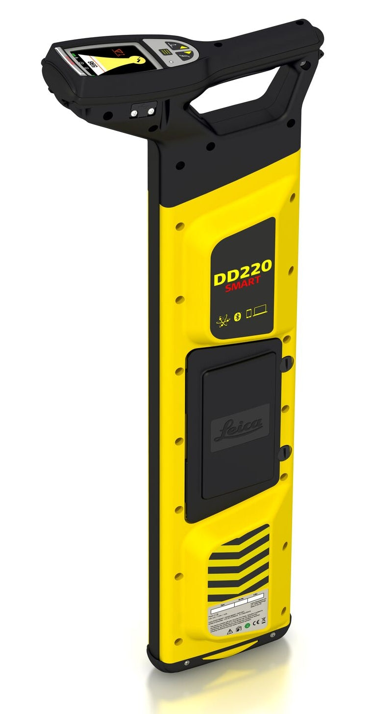 Leica Detect DD220 Utility Locator SMART Package Back