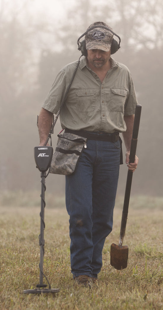 Garrett AT Pro Waterproof Metal Detector | MetalDetector.com