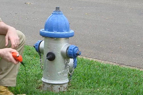 Gen-Ear LE Water Leak Location System Sensor Magnet Attached to Hydrant