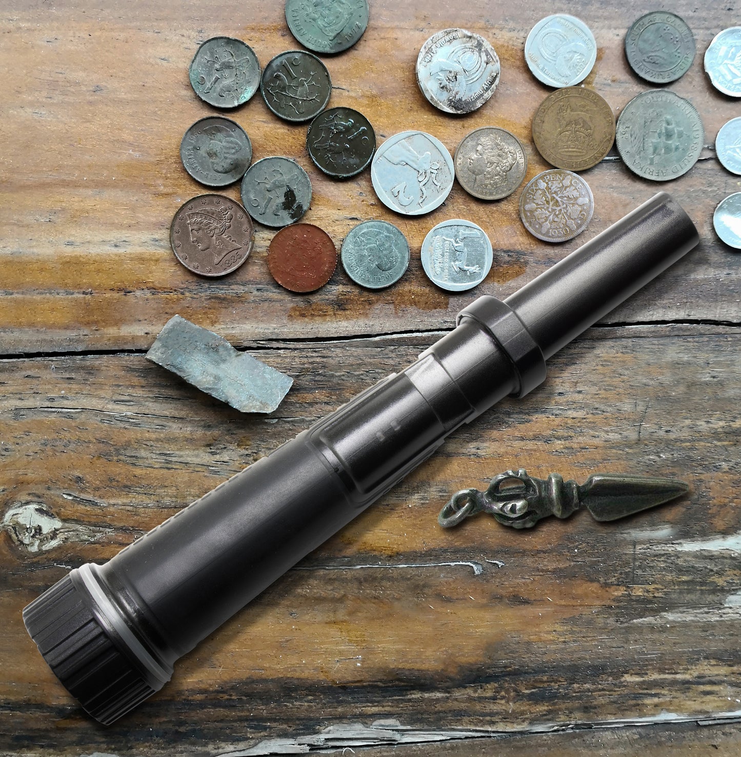 Nokta Makro PulseDive PinPointer | MetalDetector.com