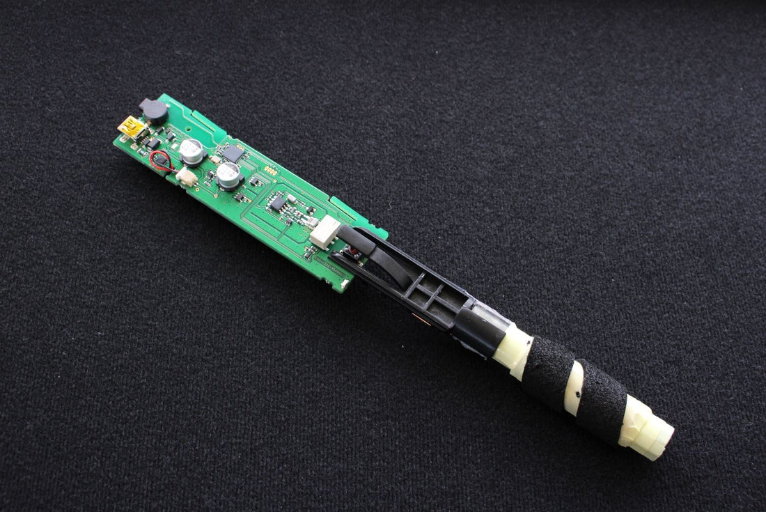 XP MI-6 Pinpointer Circuit Board with Battery | MetalDetector.com