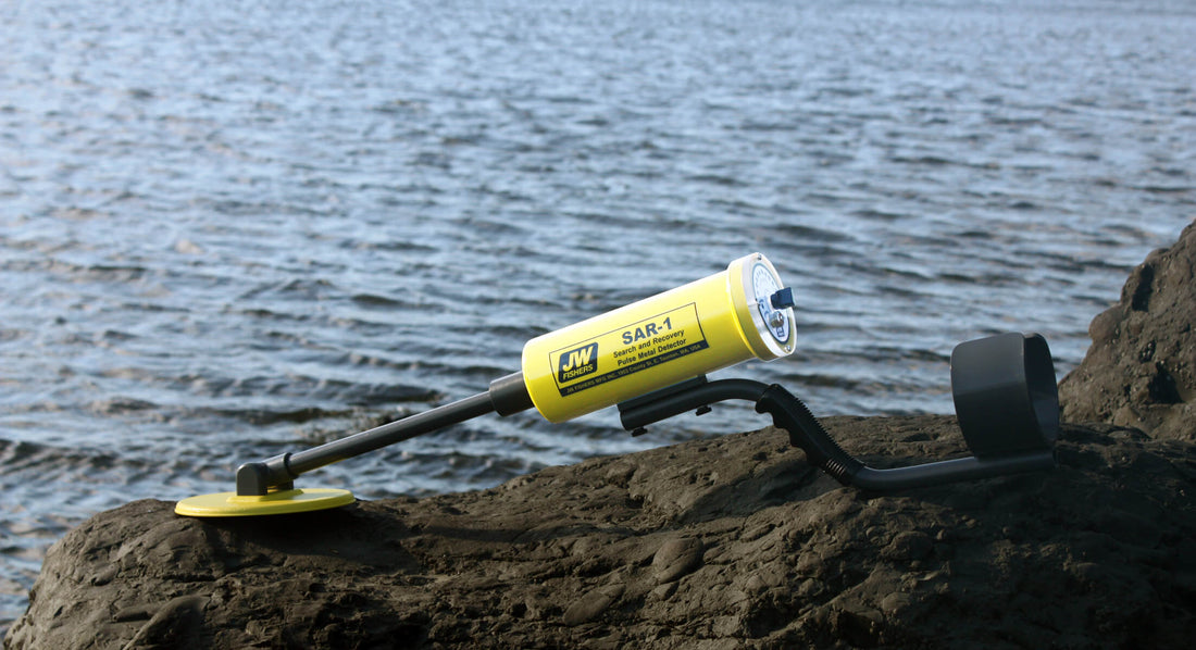 JW Fishers SAR-1 Search and Recovery Underwater Metal Detector with 8